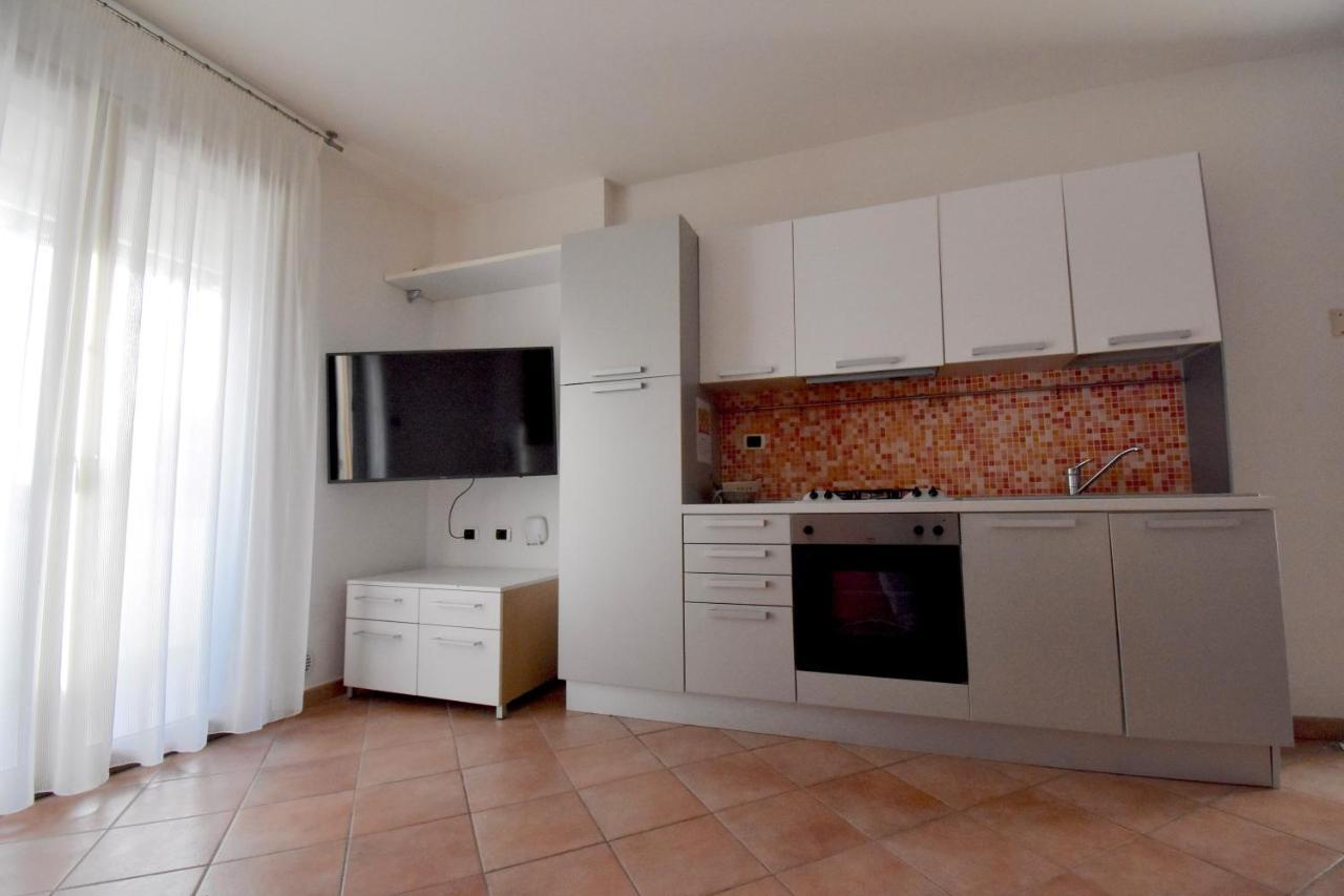 Residence Il Cardellino Сан-Винченцо Экстерьер фото